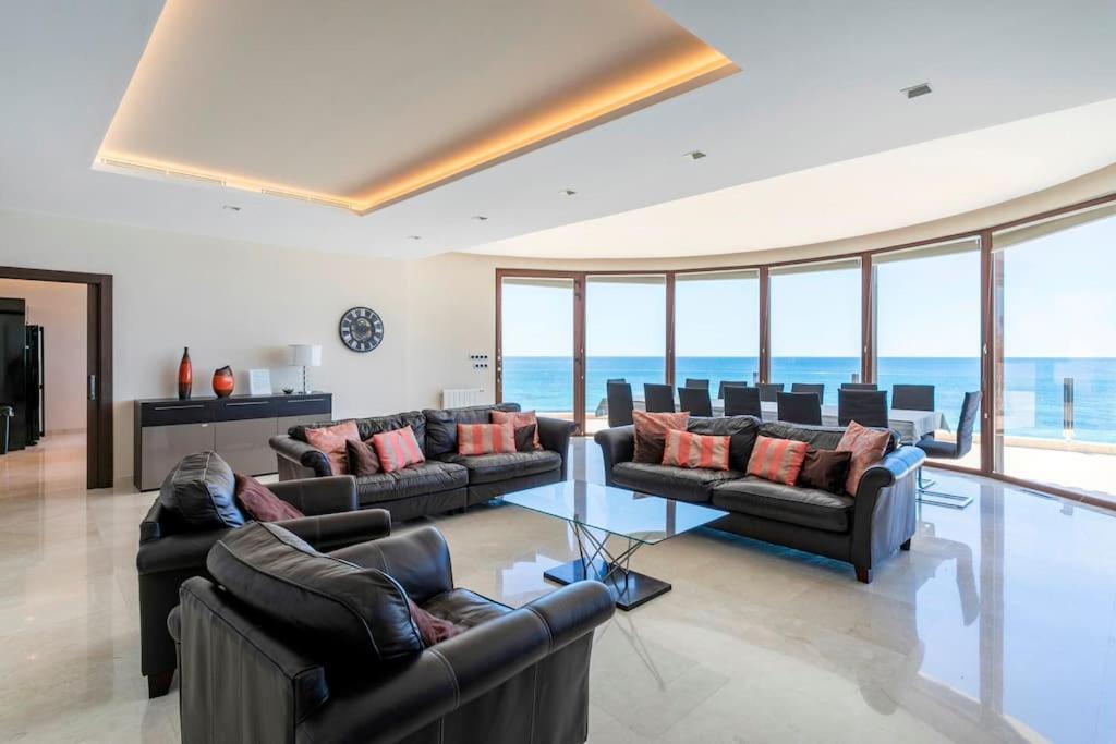 Villa Irene: Beachfront Luxury with Sea Views and Private Pool Alicante Exterior photo