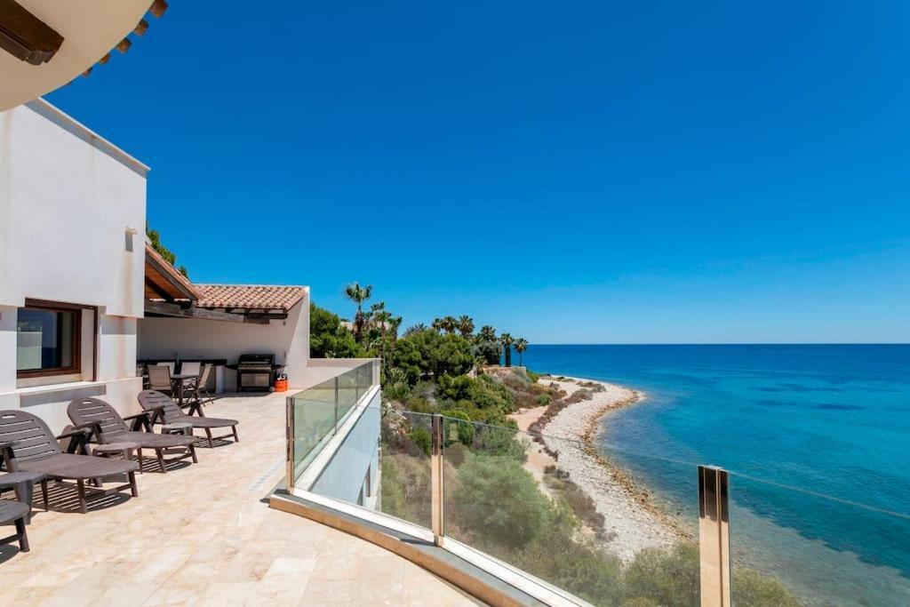 Villa Irene: Beachfront Luxury with Sea Views and Private Pool Alicante Exterior photo