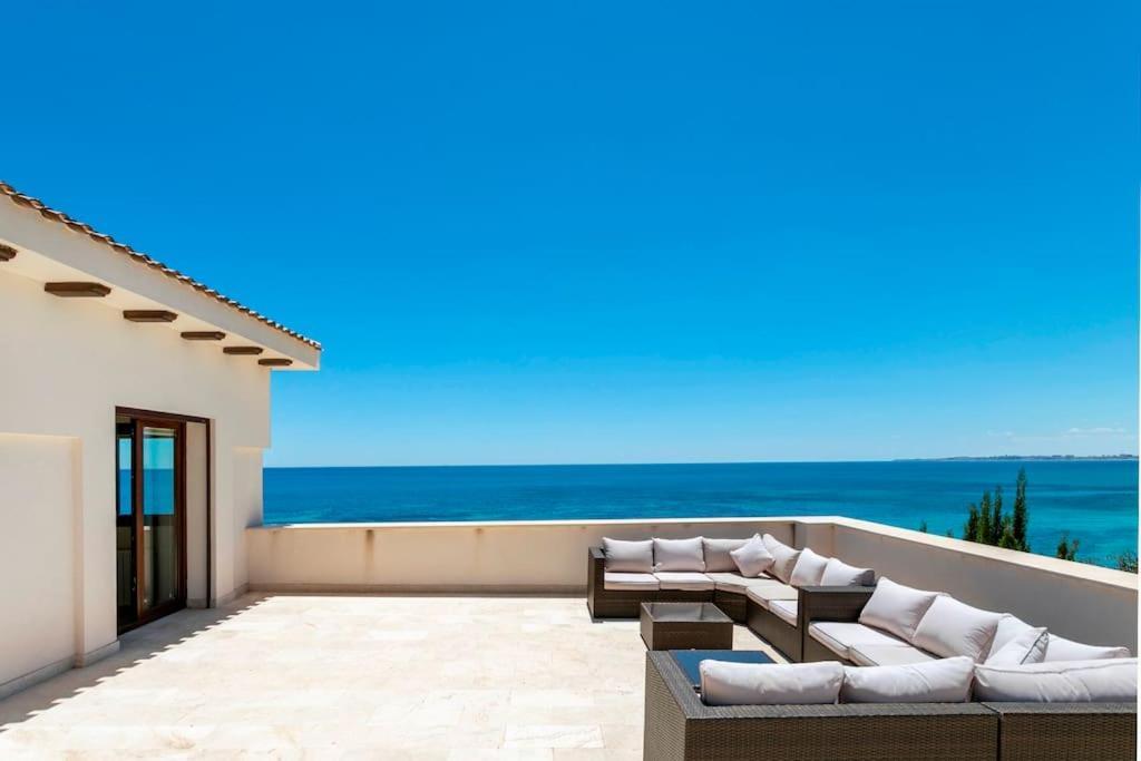 Villa Irene: Beachfront Luxury with Sea Views and Private Pool Alicante Exterior photo