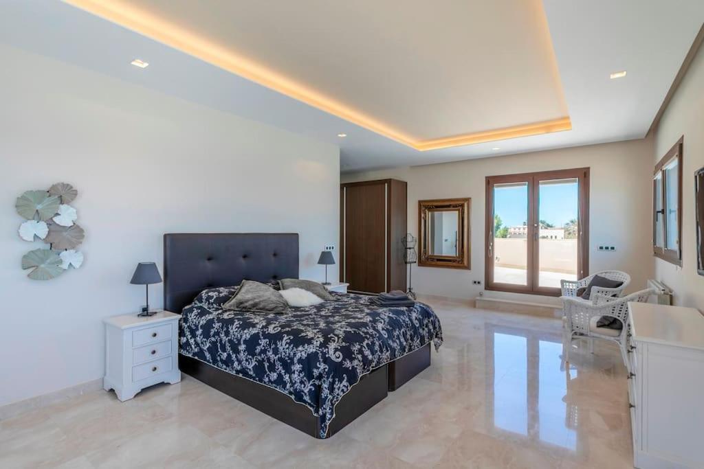 Villa Irene: Beachfront Luxury with Sea Views and Private Pool Alicante Exterior photo